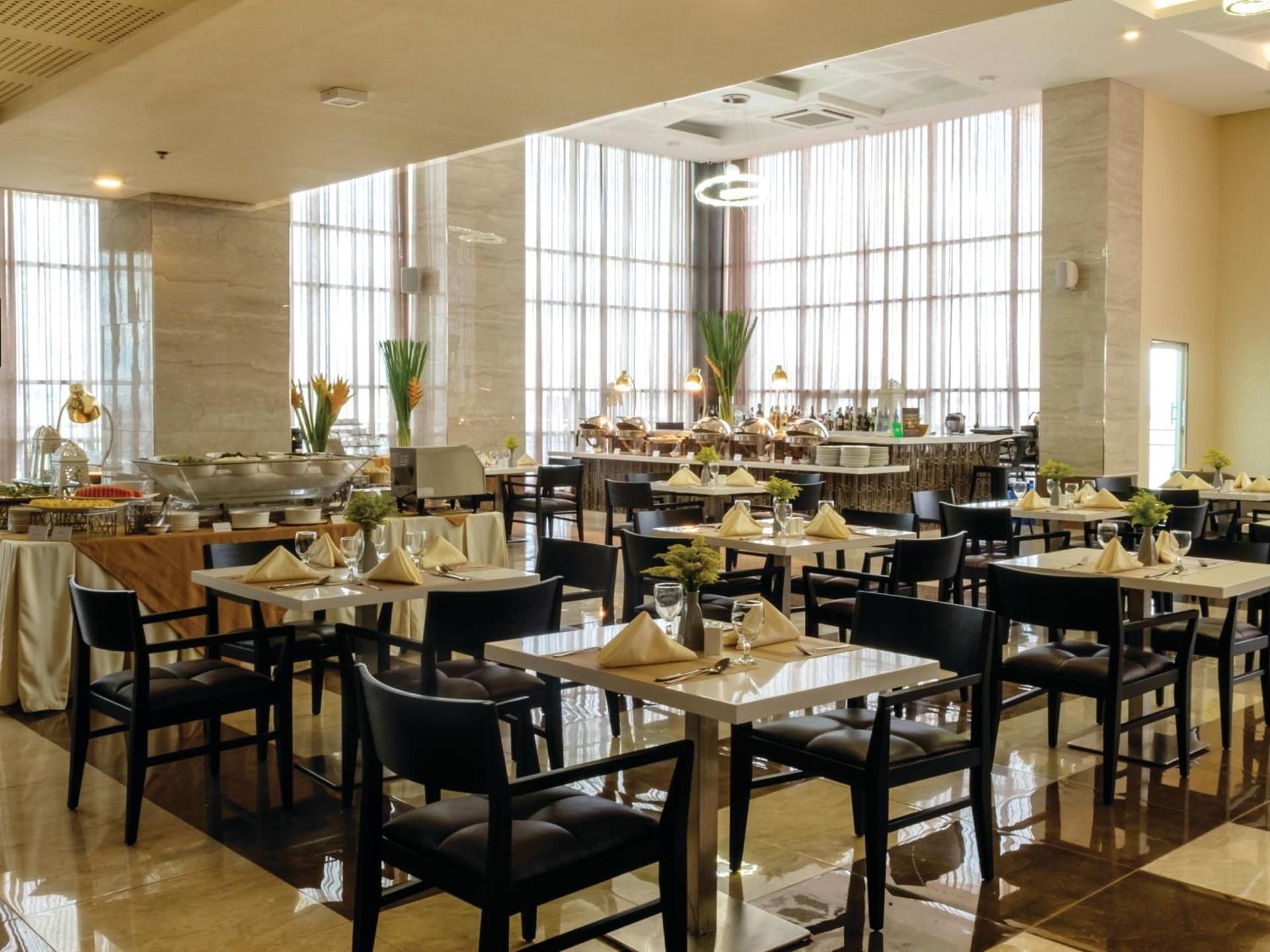 undefined One Central Hotel 7