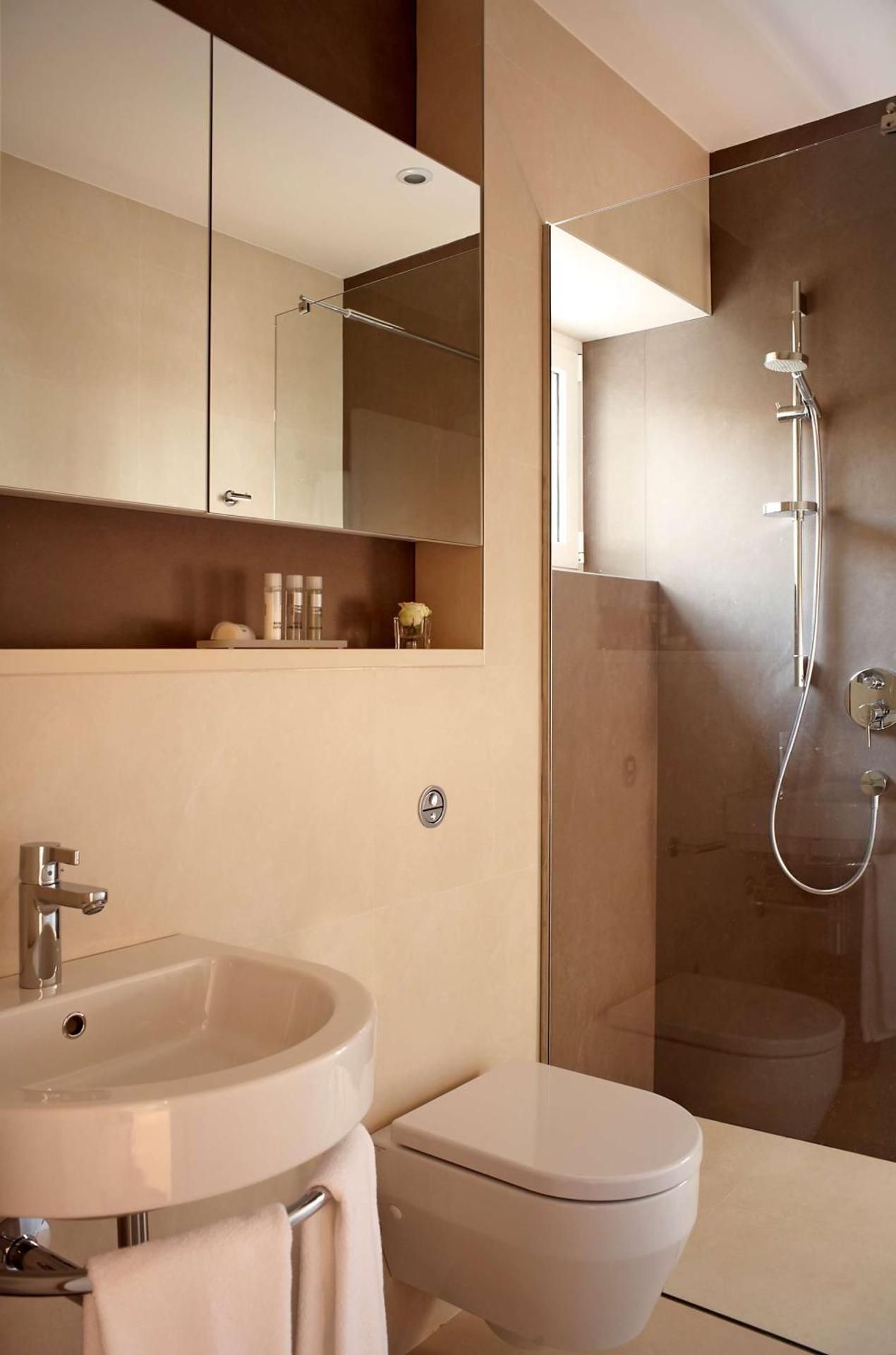 Premium One-Bedroom Apartment - Sea Side
