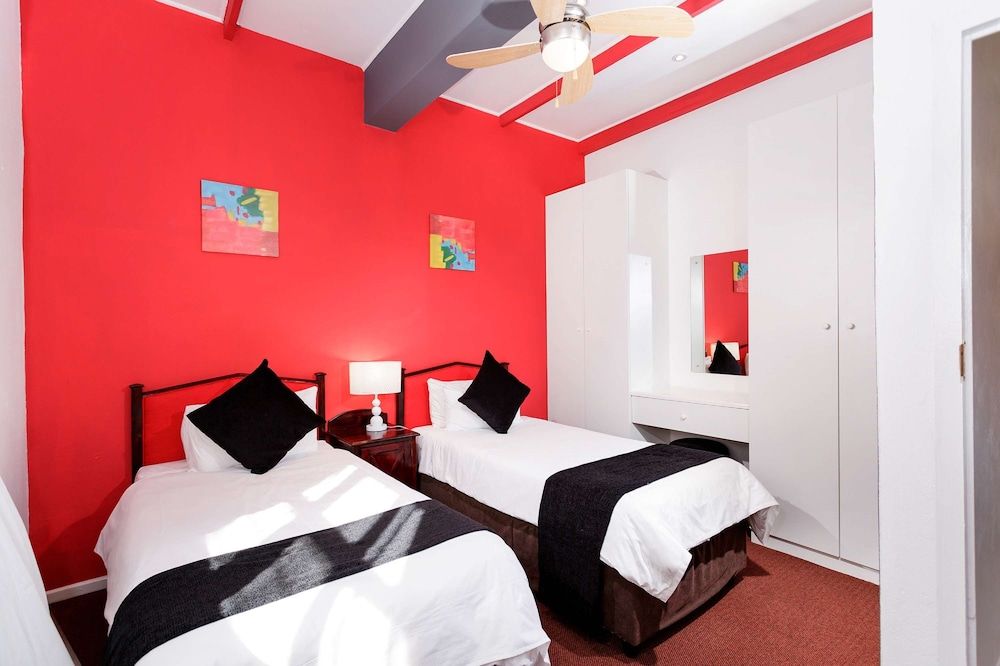 undefined Best Western Cape Suites Hotel 2