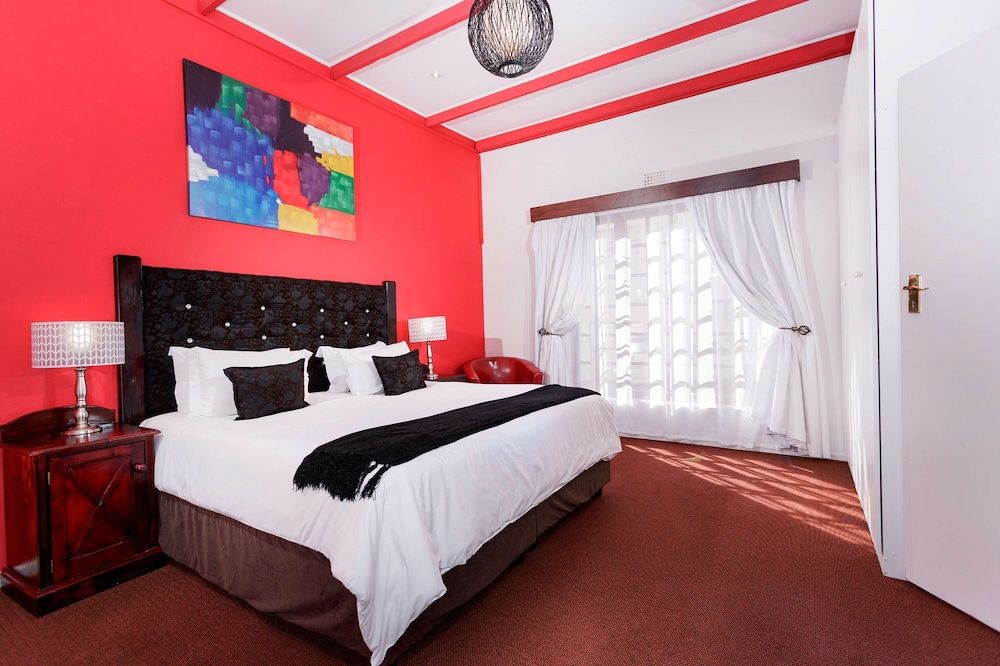 undefined Best Western Cape Suites Hotel 3