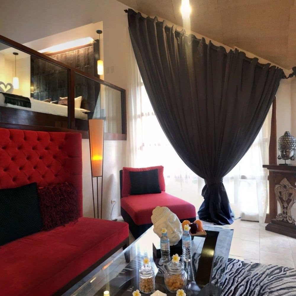 Segara Villas Junior Villa 11