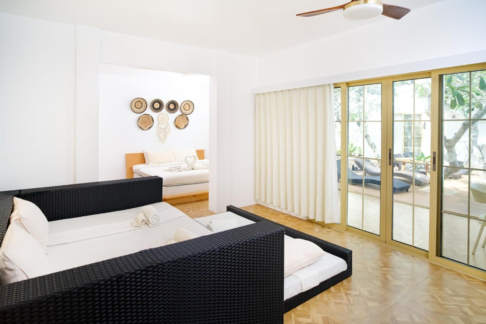 Suite with Garden View