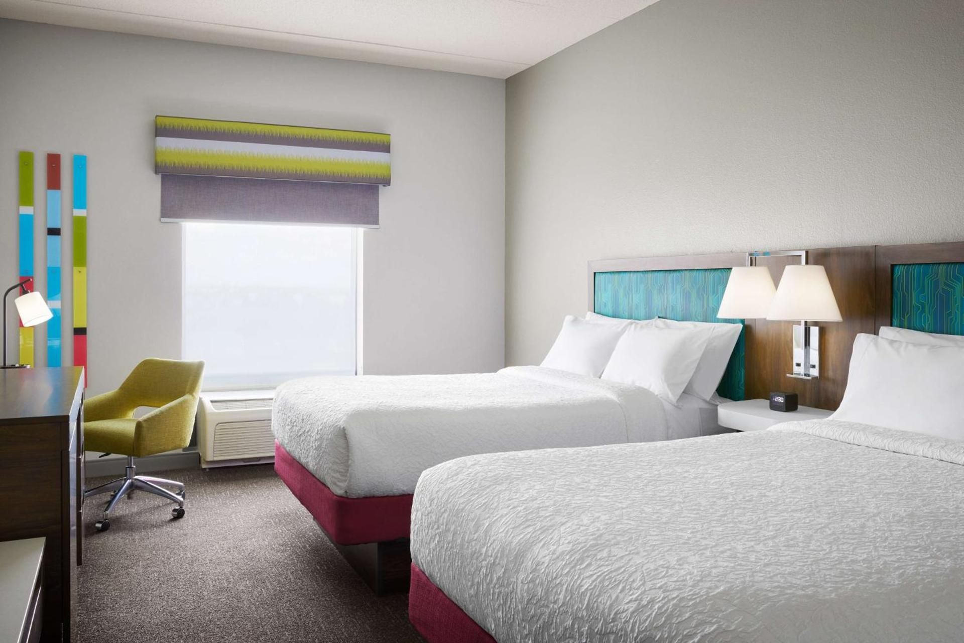 2 Queen Beds Nonsmoking