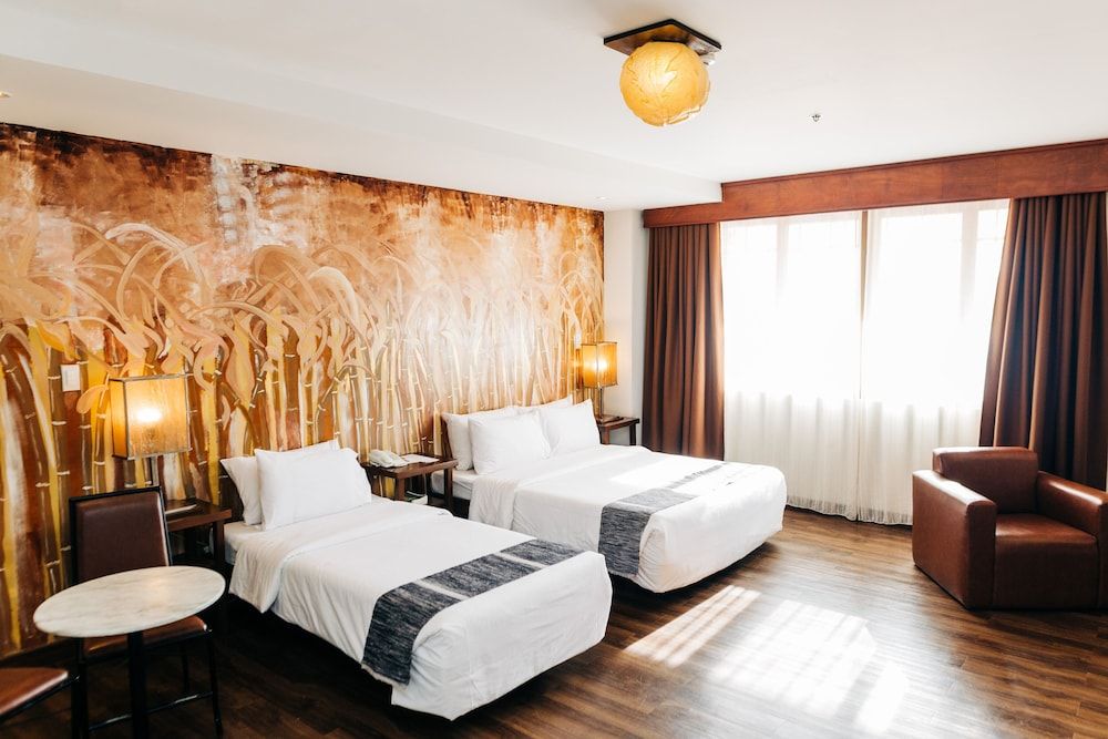 Nature's Village Resort Deluxe Room 5