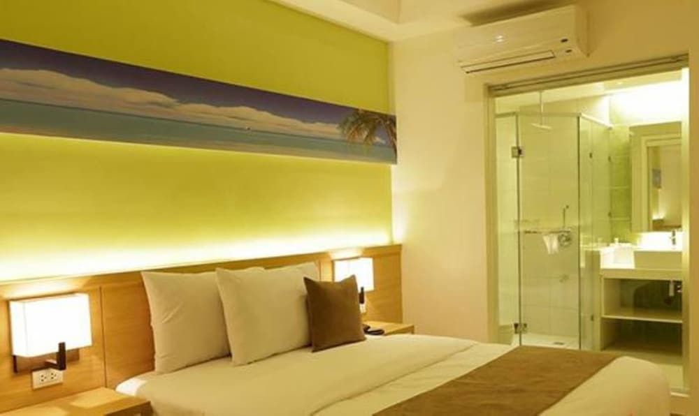 iCove Beach Hotel Standard Room 3