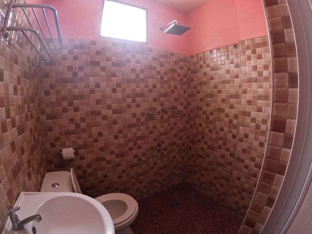 Woodside Rogers Residence Molave 3