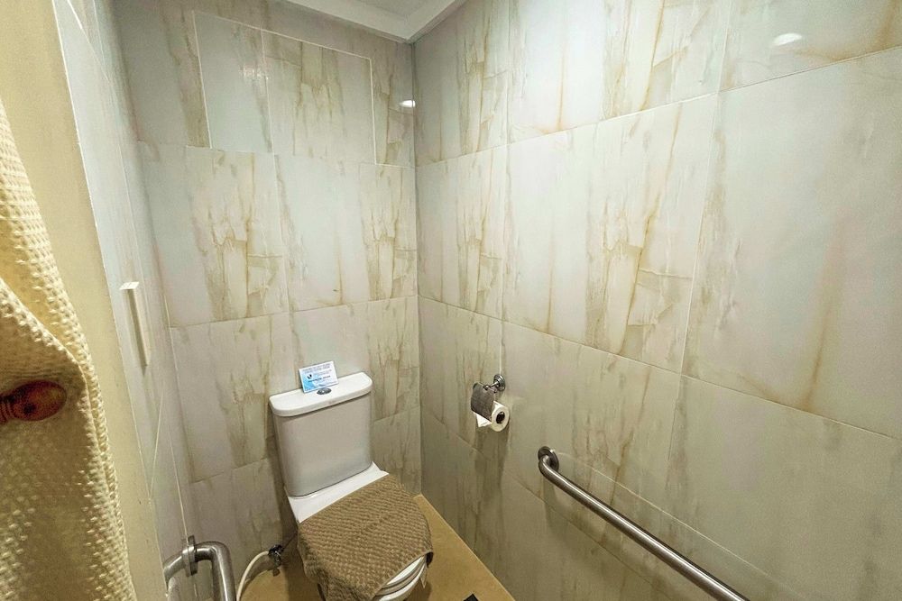 Arkipelago Divers and Beach Resort Deluxe Room 6