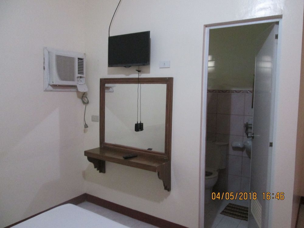 AGM Beachfront Resort & Resto Standard Room 6