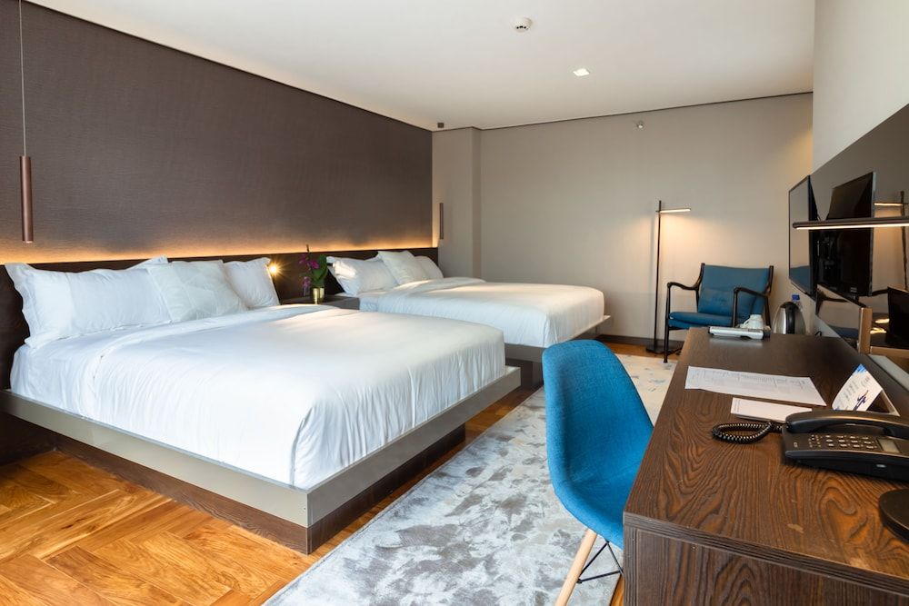 Ramada Encore Makati 