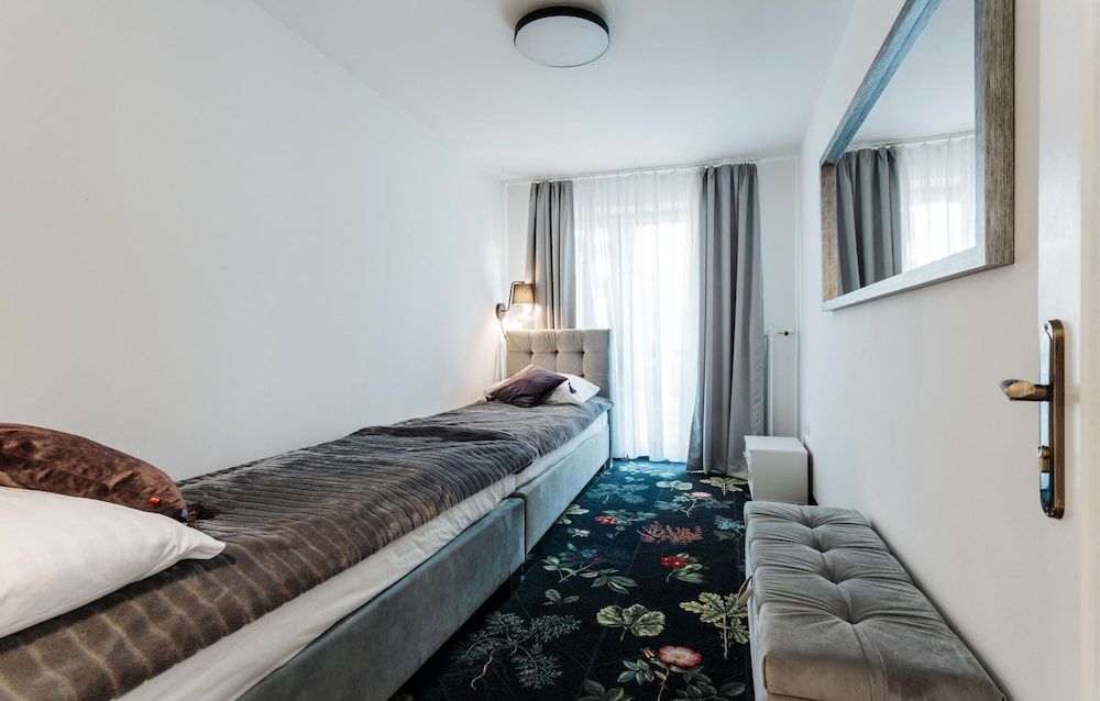 Basic Apartment, 3 Bedrooms