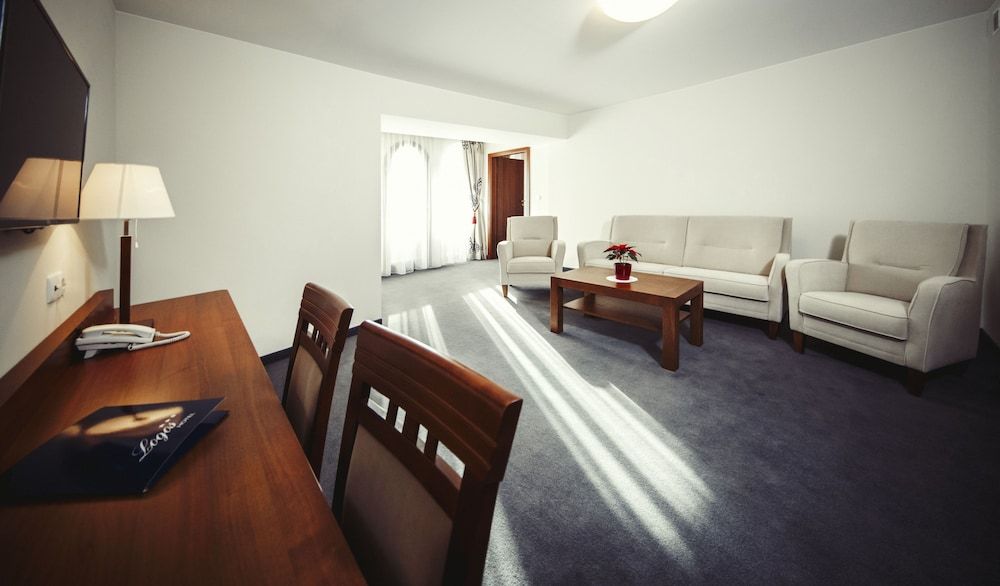 Hotel Logos Studio Suite, 1 Bedroom, Balcony (Living Room) 6