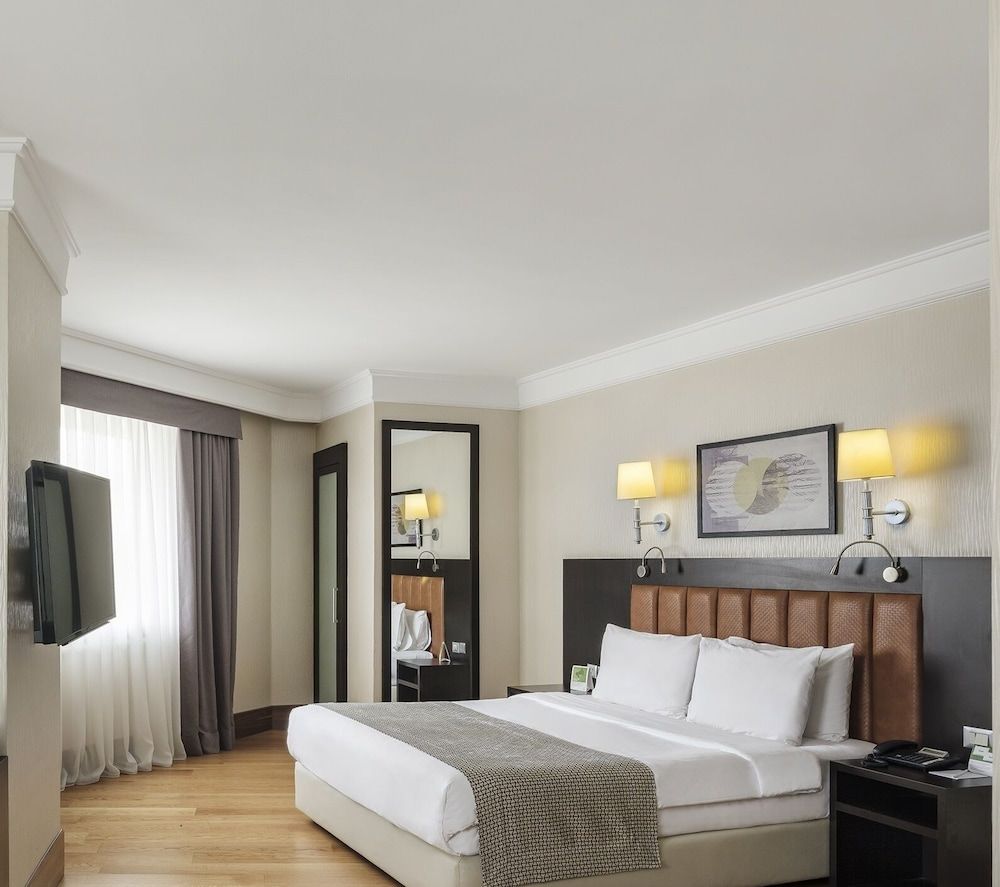 undefined Holiday Inn Istanbul - Old City by IHG 5