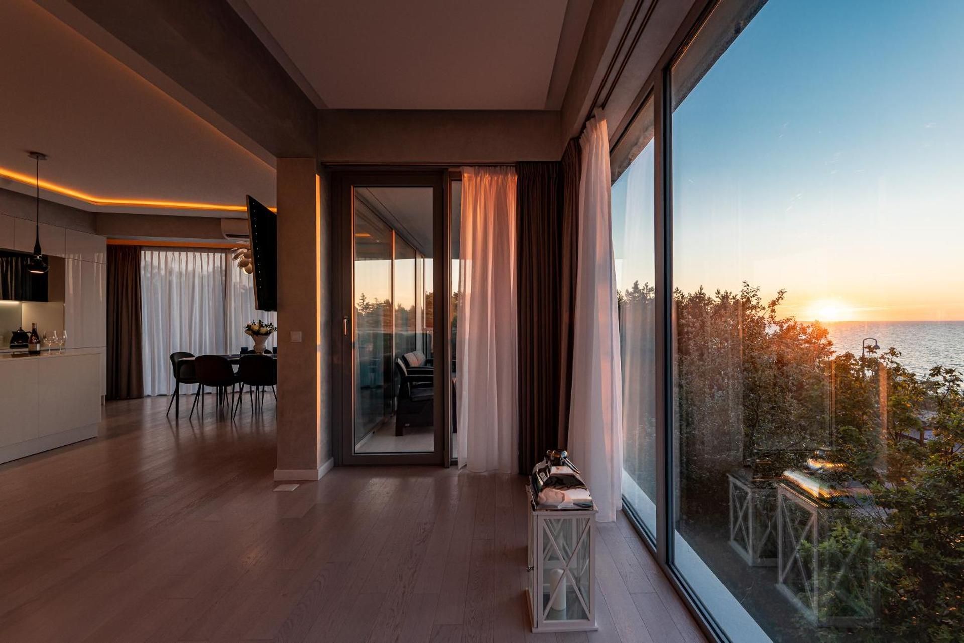 Two-Bedroom Apartment B306 (Sea View)