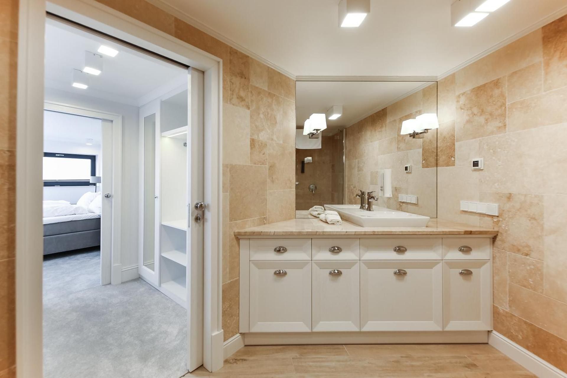 ROYAL PENTHOUSE B501