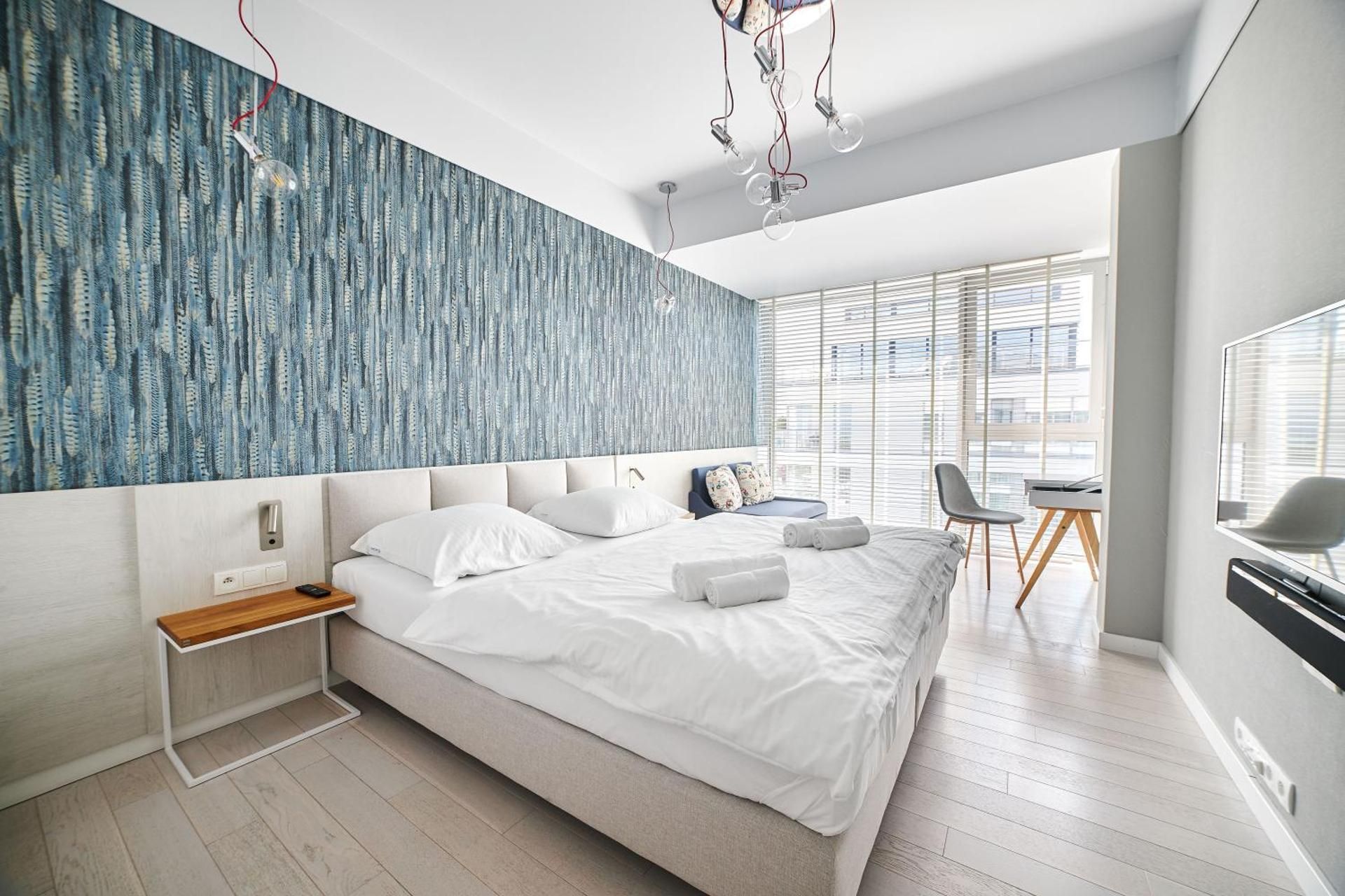 Two-Bedroom Apartment B402 with sea view