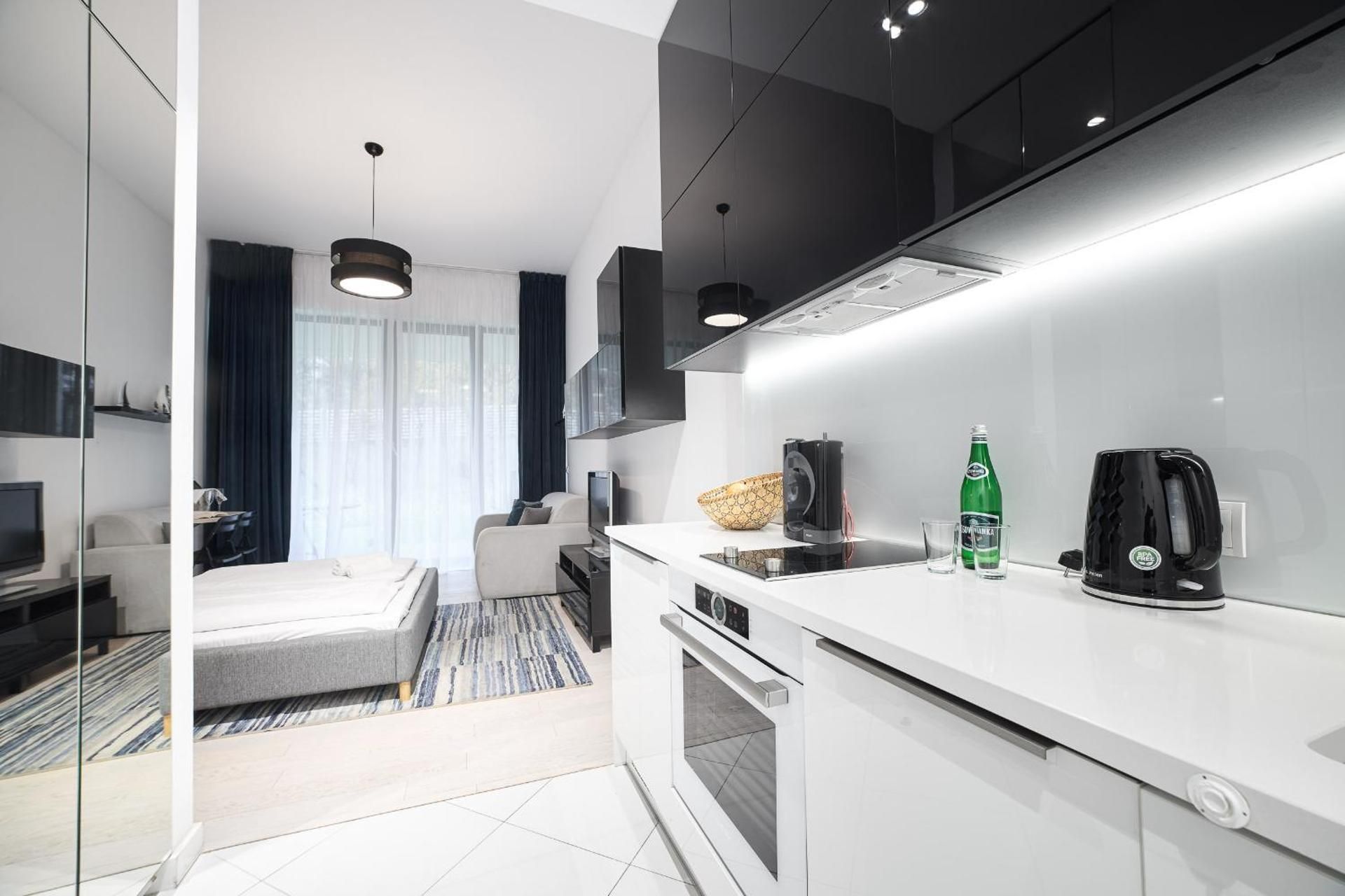 Studio Apartment B005 with exit to the garden