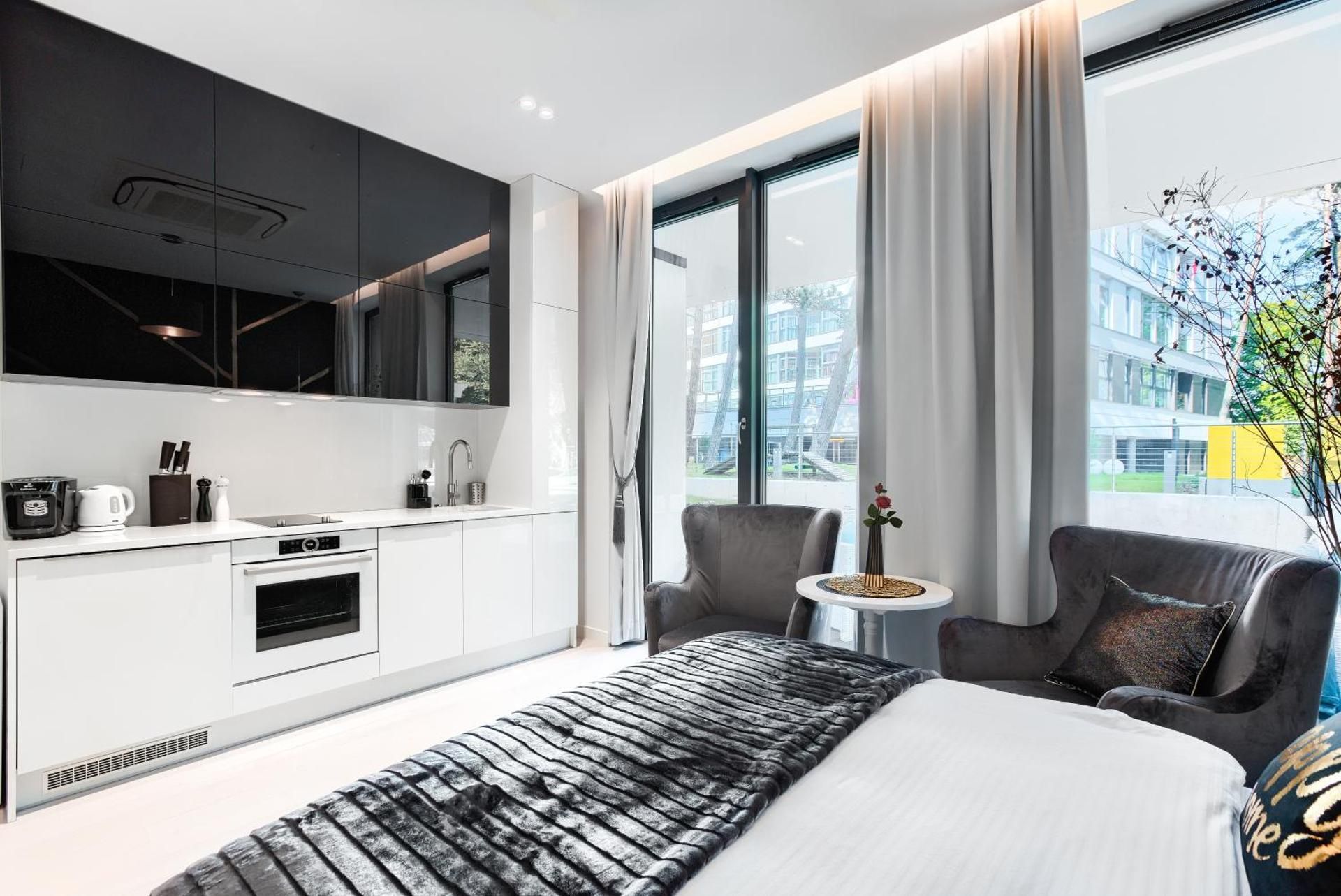 Studio Apartment B030 with exit to the garden
