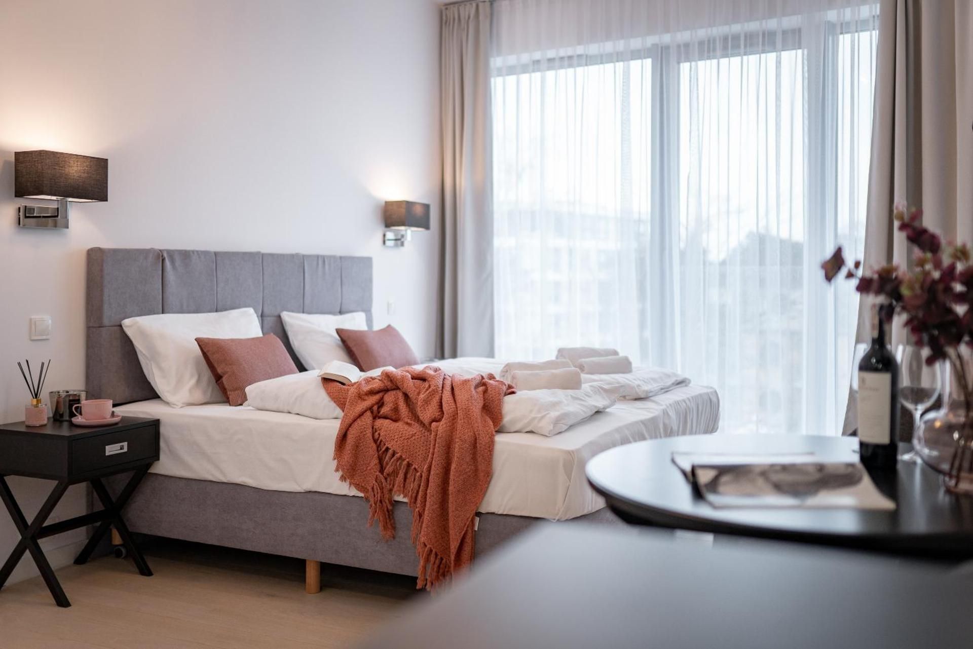 Studio Apartment with partial sea view C402