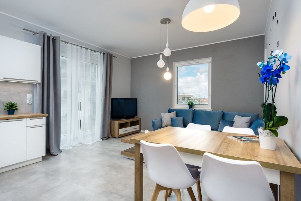 undefined Elite Apartments Family City Center 7