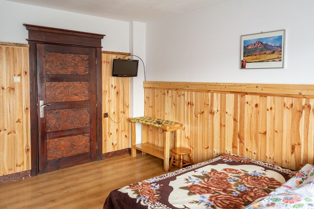 Economy Single Room, Private Bathroom
