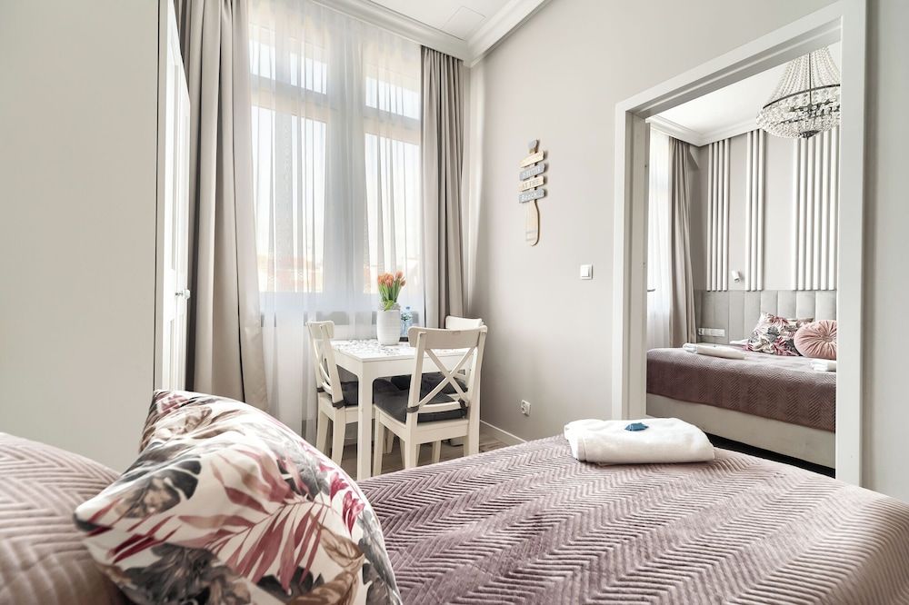 Comfort Quadruple Room, Private Bathroom