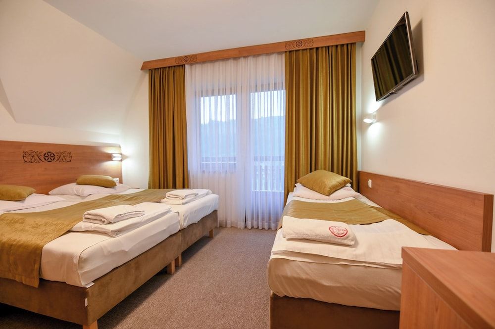 Pod Tatrami Triple Room 2