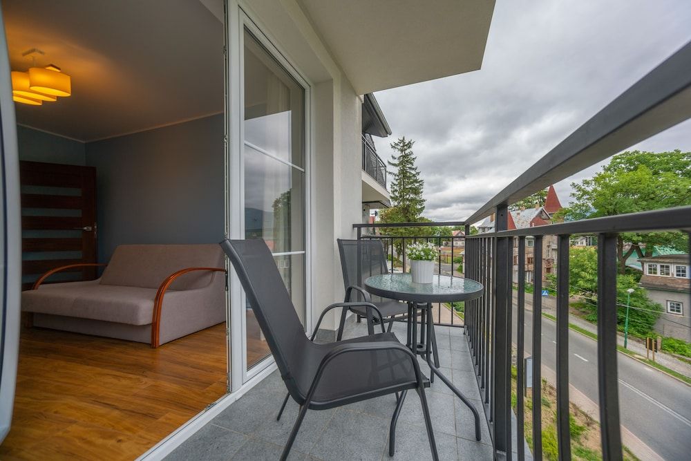 Family Apartment, 1 Bedroom, Mountain View