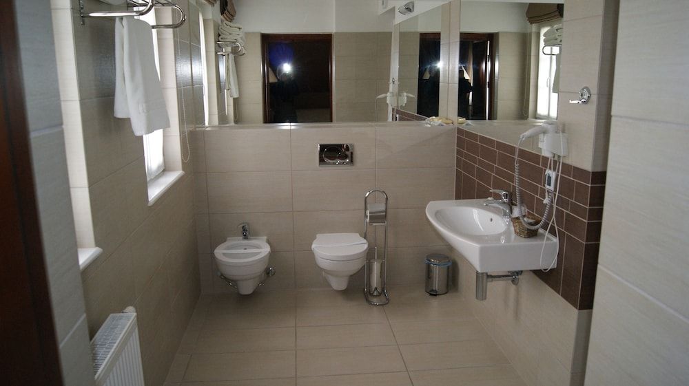 Wieniawa Spa & Wellness Luxury Double Room 5