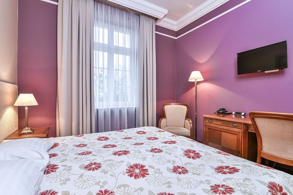 Wieniawa Spa & Wellness Single Room