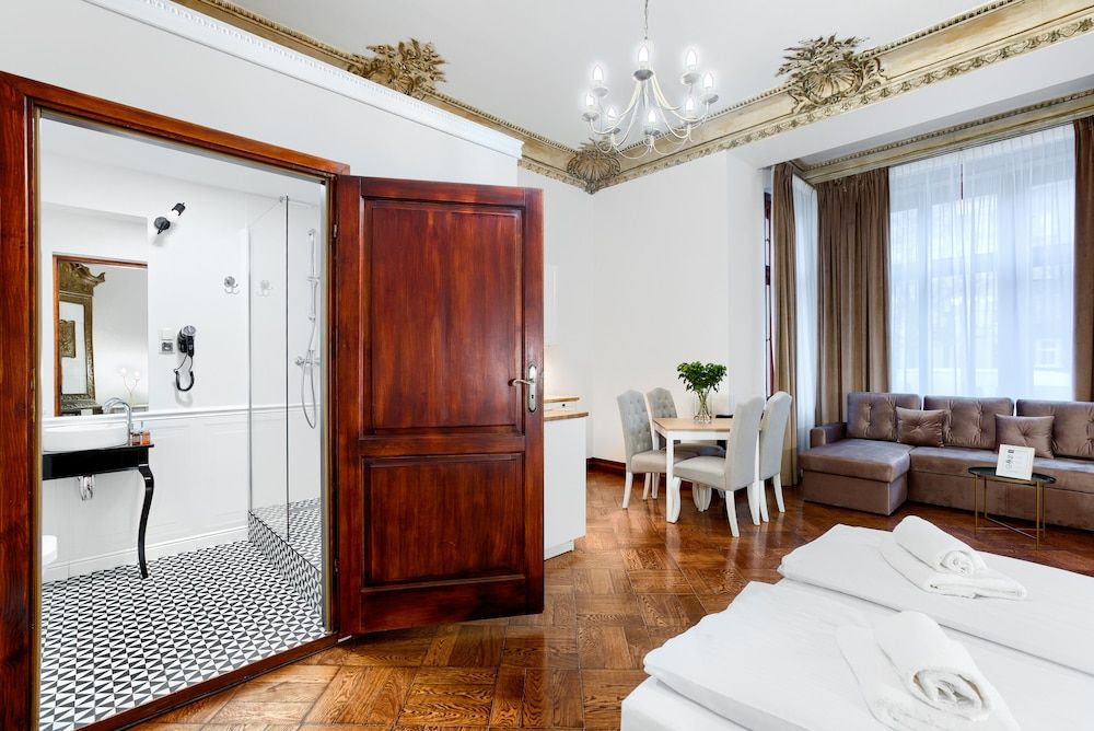 Aparthotel 1899 by Platinum Studio Suite 12