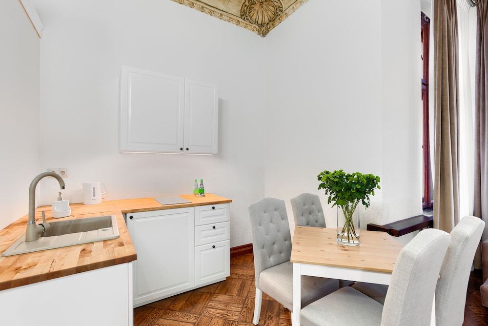 Aparthotel 1899 by Platinum Studio Suite 13