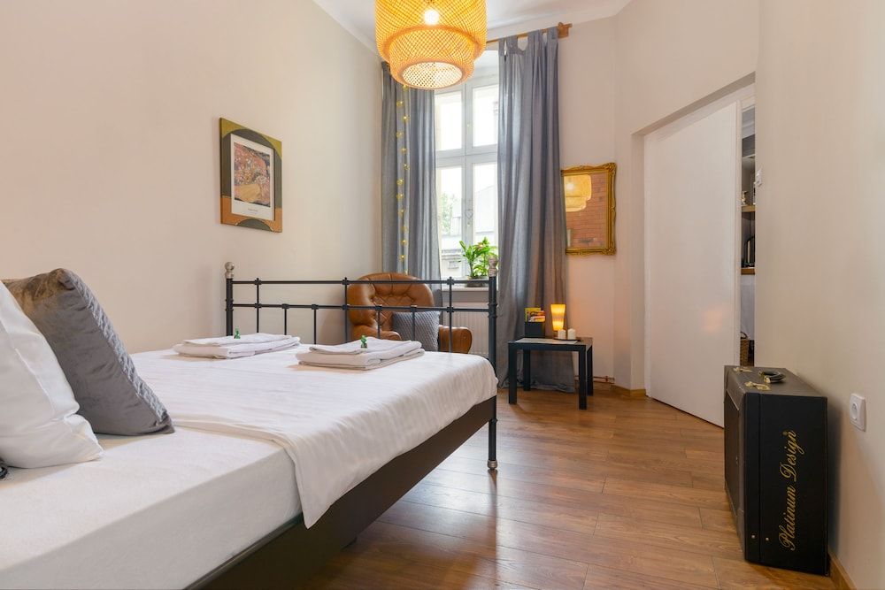Business Apartment