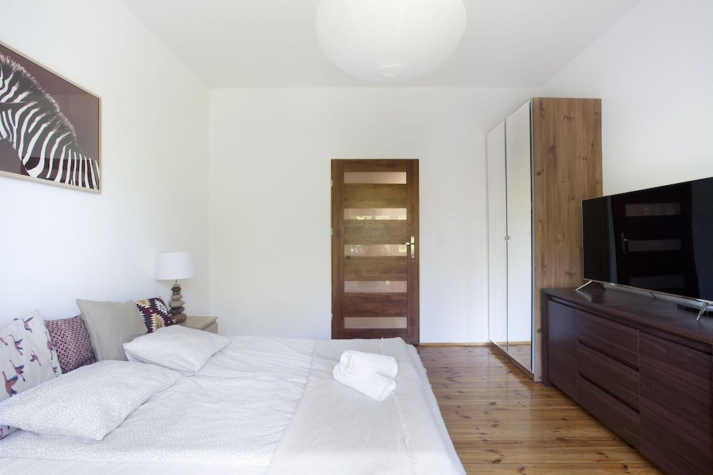 Deluxe Triple Room, Non Smoking, Shared Bathroom