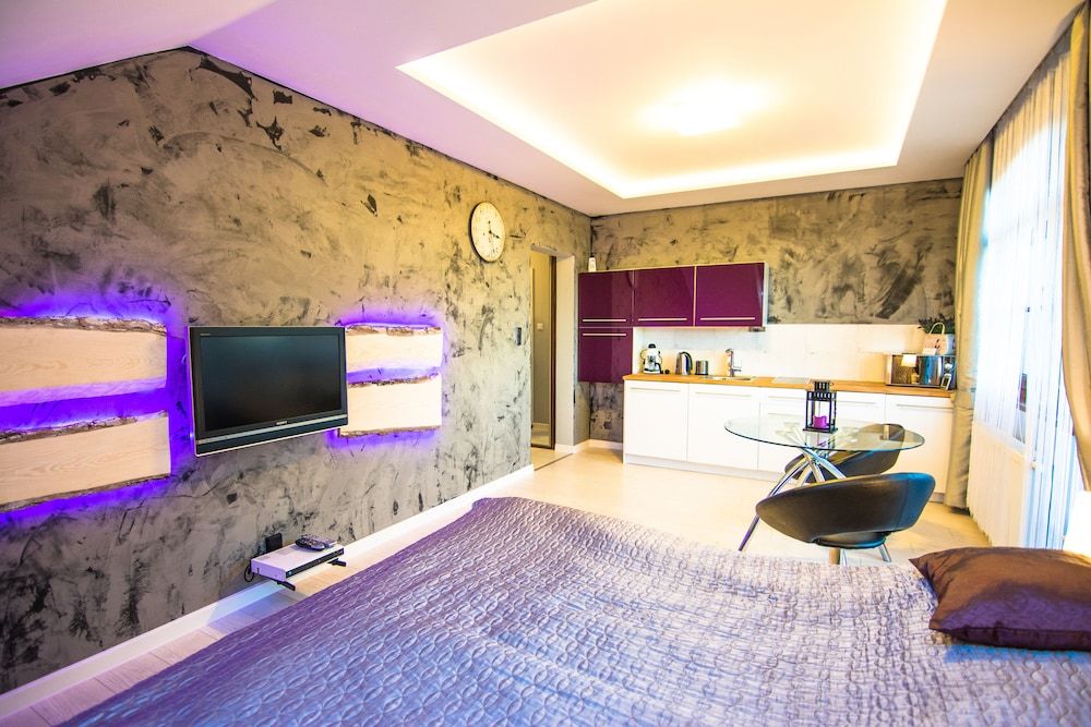 Deluxe Apartment, Mountain View