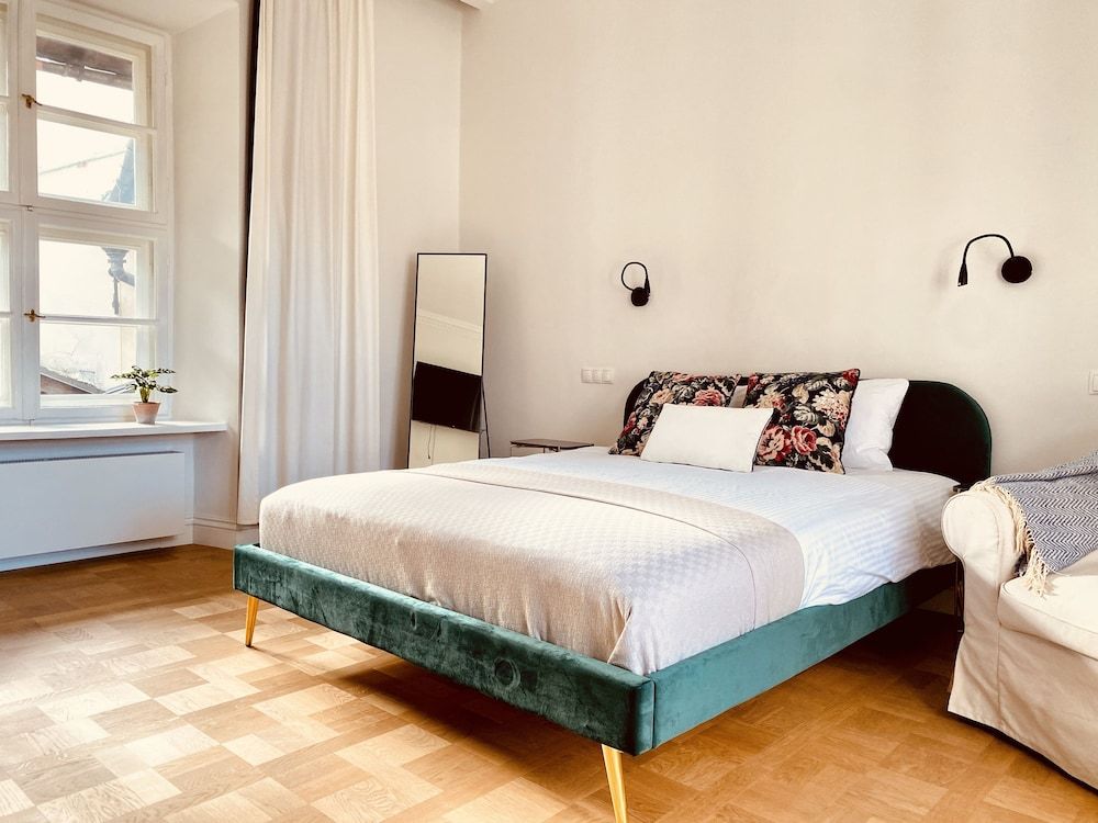 Deluxe Apartment, 2 Bedrooms, City View