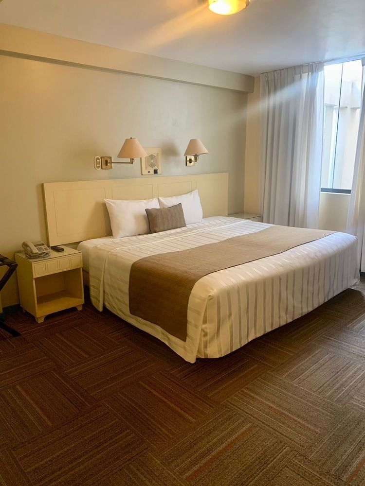 Embajadores Hotel Standard Double Room, 1 King Bed