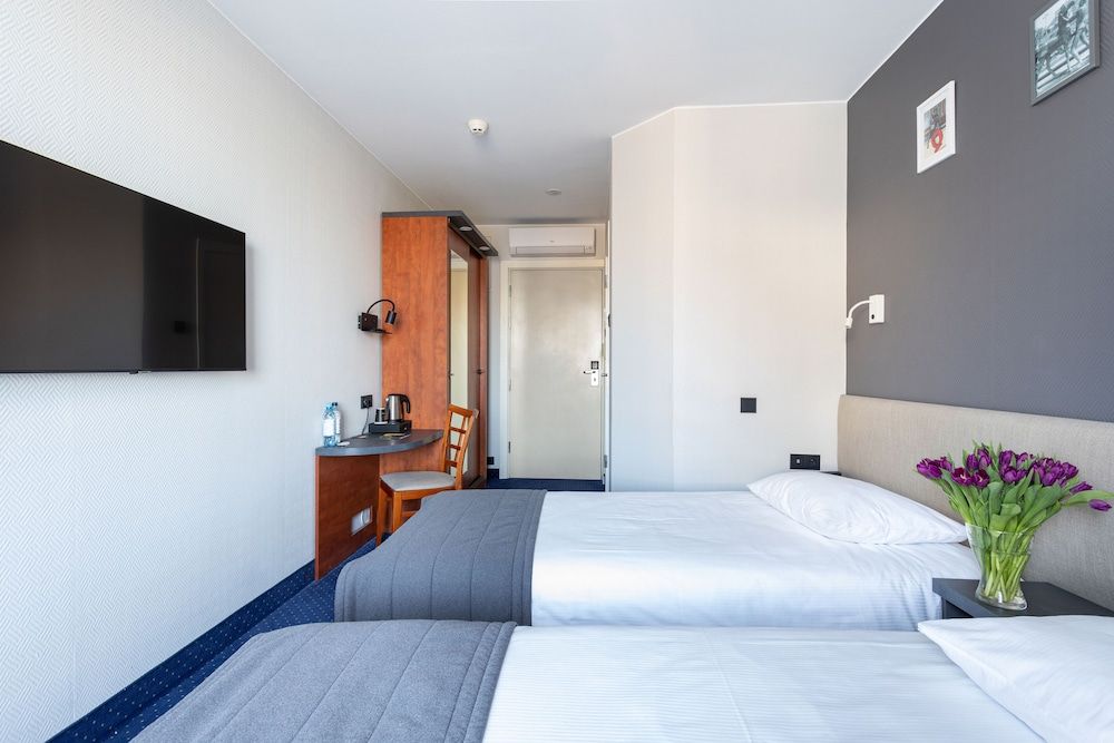 Qubus Hotel Zielona Gora Twin Room 2