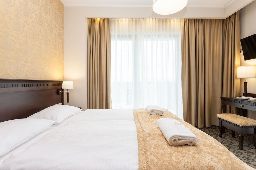 Hotel Lambert Medical Spa Comfort Suite 2