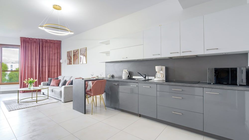 B 300 Olympic Park, ul. Wschodnia 18
