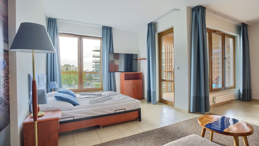 Apartment B 303 partial sea view