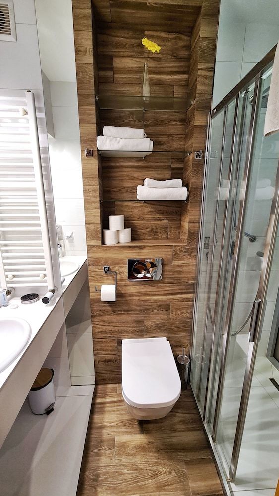 Hotel Malinowski Economy Standard Twin Room 6