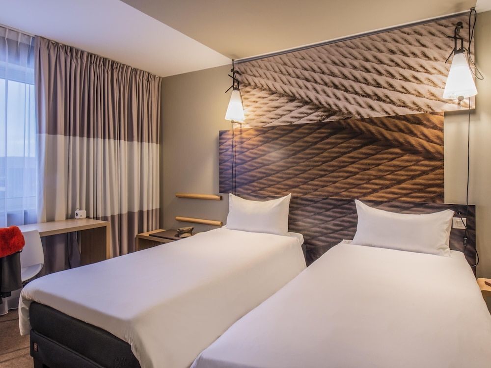 Room, 2 Twin Beds, Accessible