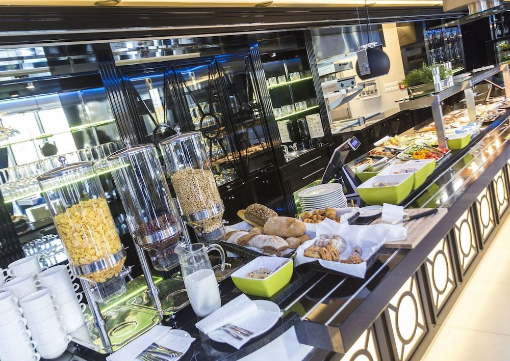 undefined Vola Residence 9