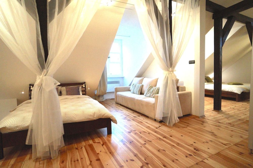 Penthouse, 2 Bedrooms (Piwna 46/5)