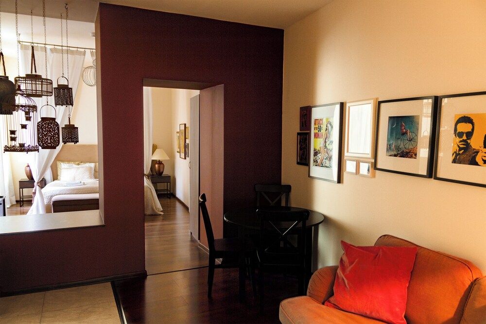 Lounge Apartments Deluxe Studio, Kitchenette 17