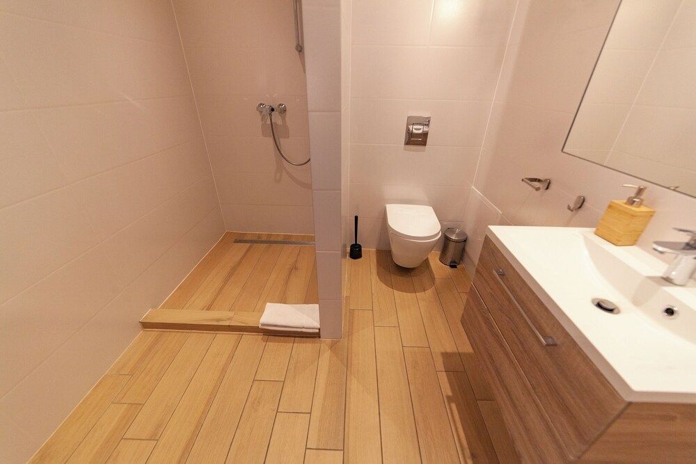 Lounge Apartments Basic Studio, Kitchenette 8