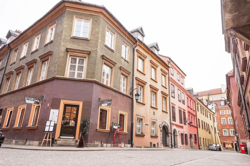 undefined AAA STAY Market Square Old Town 5