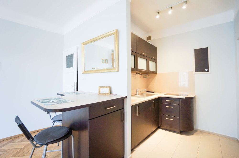 undefined AAA STAY Market Square Old Town 8