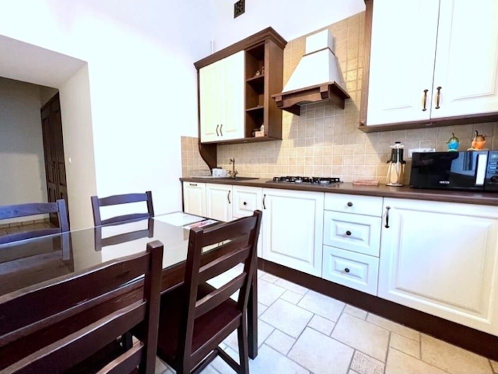 undefined AAA STAY Market Square Old Town 9