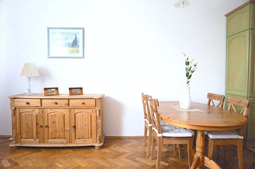 undefined AAA STAY Market Square Old Town